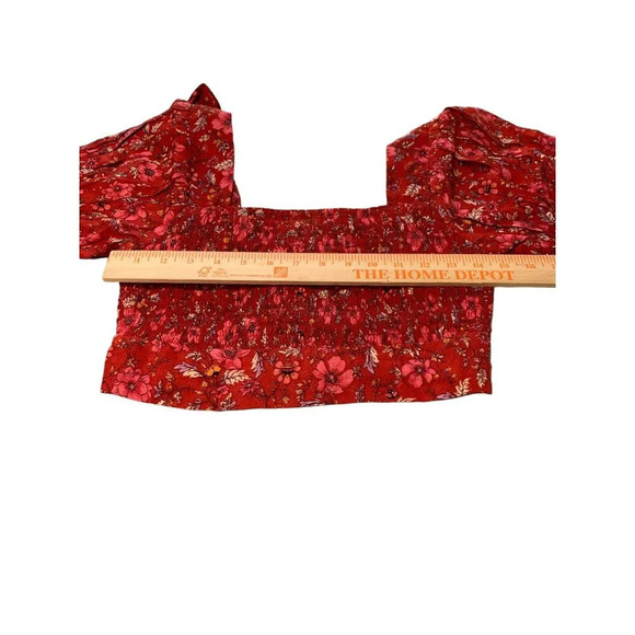 Red Floral Smocked Puff Sleeve Crop Top With Bow-Tie Back Small - Picture 5 of 8